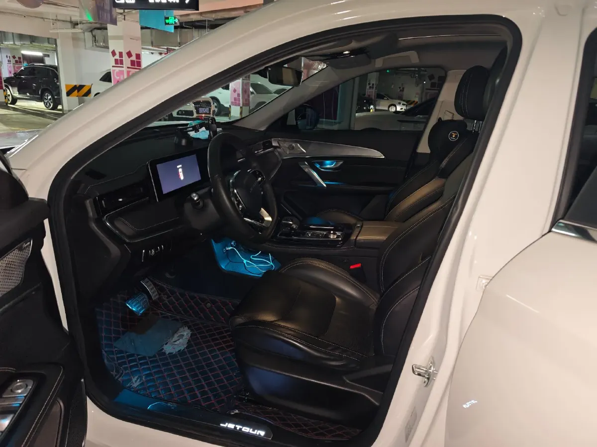 2021 Jetour X70 Plus 1.6T 197HP L4 7DCT,autocango,china used car exporter,china ev exporter,chinese used car exporter,chinese used ev exporter