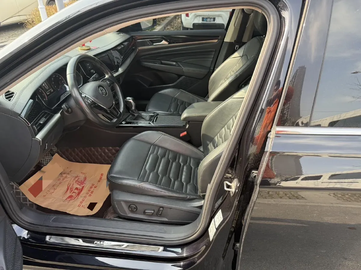 2019 Skoda Kodiak 2.0T 186HP L4 7DCT,autocango,china used car exporter,china ev exporter,chinese used car exporter,chinese used ev exporter