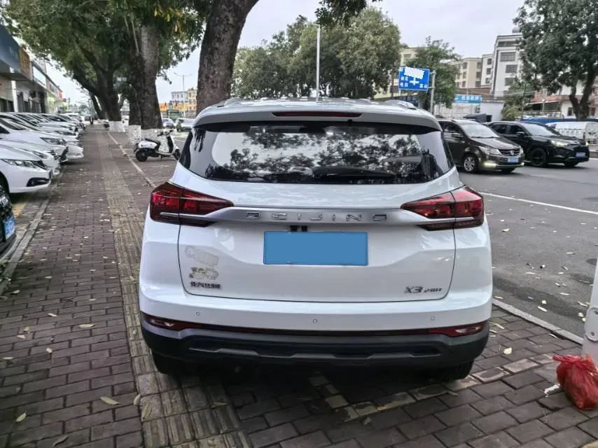 2019 BeiJing Auto X3 1.5T 150HP L4 6MT,autocango,china used car exporter,china ev exporter,chinese used car exporter,chinese used ev exporter
