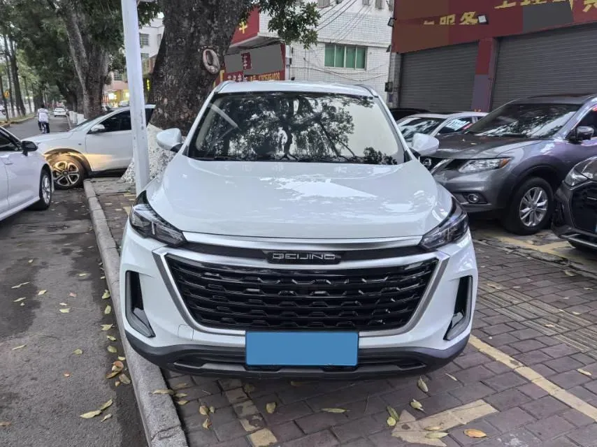 2019 BeiJing Auto X3 1.5T 150HP L4 6MT,autocango,china used car exporter,china ev exporter,chinese used car exporter,chinese used ev exporter