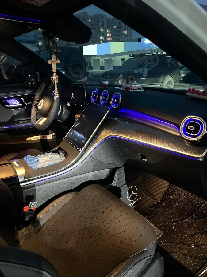 2024 Mercedes-Benz C Class 1.5T 204HP L4 9AT,autocango,china used car exporter,china ev exporter,chinese used car exporter,chinese used ev exporter