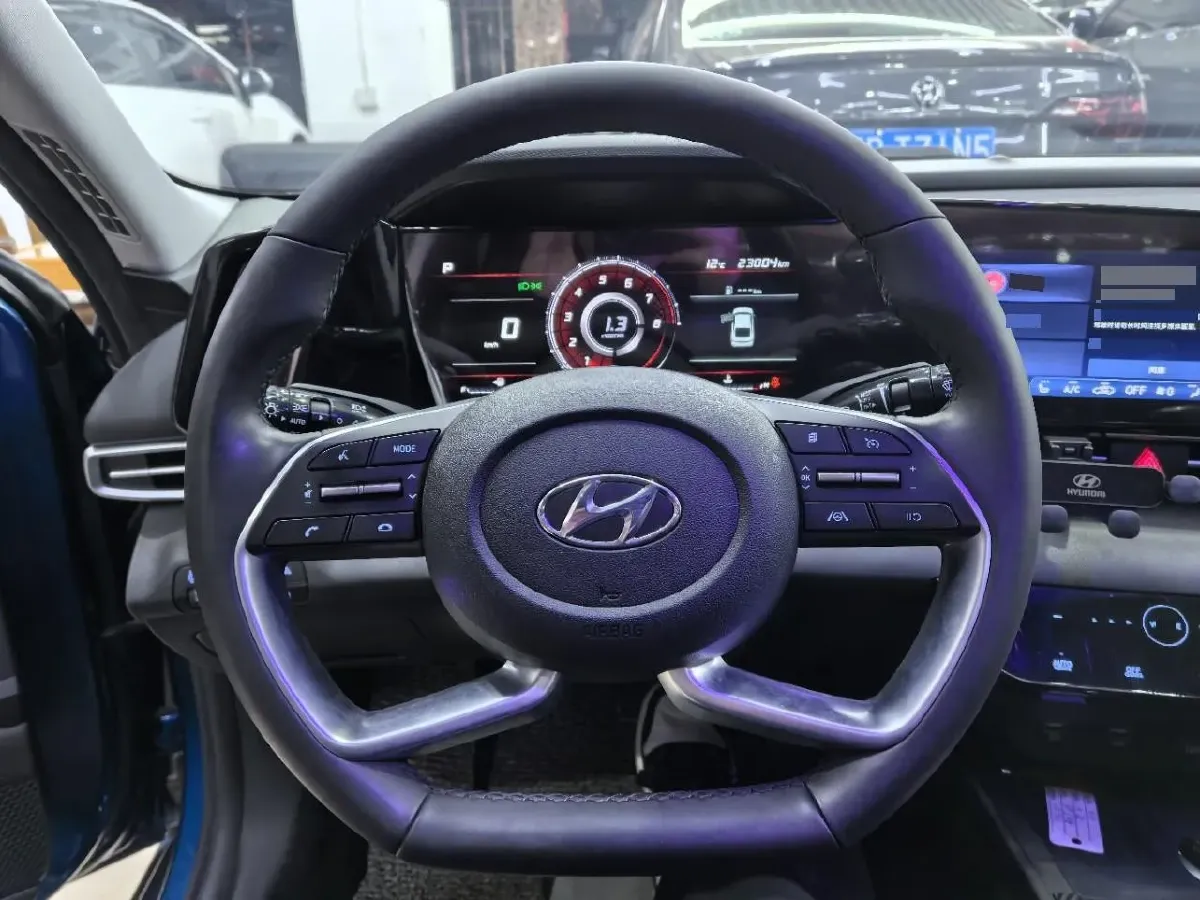 2021 Hyundai Elantra 1.5L 115HP L4 CVT,autocango,china used car exporter,china ev exporter,chinese used car exporter,chinese used ev exporter