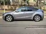 2022 Tesla Model Y BEV 60KWH