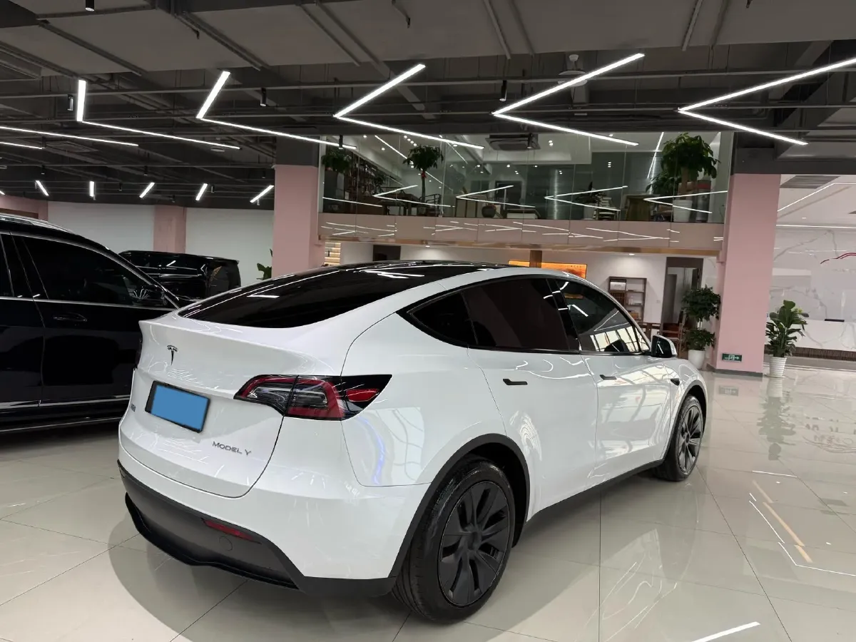 2024 Iveco OuSheng BEV 77.28KWH,autocango,china used car exporter,china ev exporter,chinese used car exporter,chinese used ev exporter