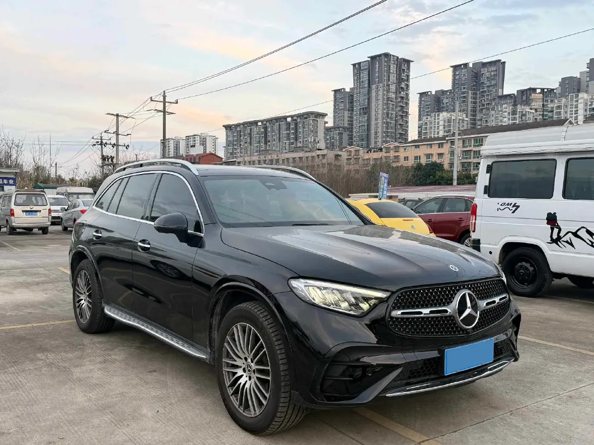 2025 Mercedes-Benz GLC Class 2.0T 258HP L4 9AT,autocango,china used car exporter,china ev exporter,chinese used car exporter,chinese used ev exporter