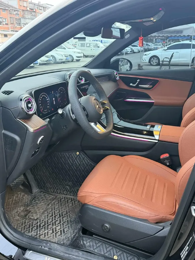 2025 Mercedes-Benz GLC Class 2.0T 258HP L4 9AT,autocango,china used car exporter,china ev exporter,chinese used car exporter,chinese used ev exporter