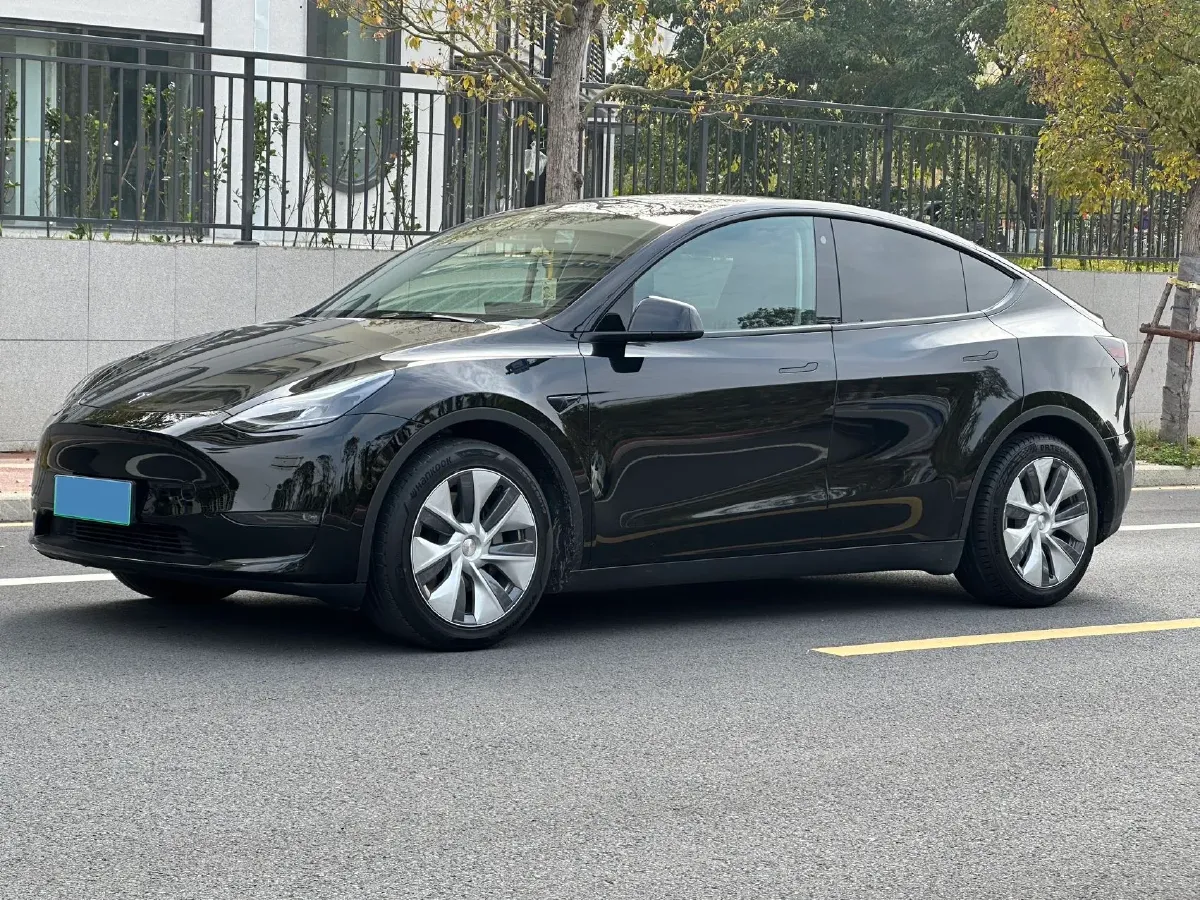 2021 Tesla Model Y BEV 60KWH,autocango,china used car exporter,china ev exporter,chinese used car exporter,chinese used ev exporter