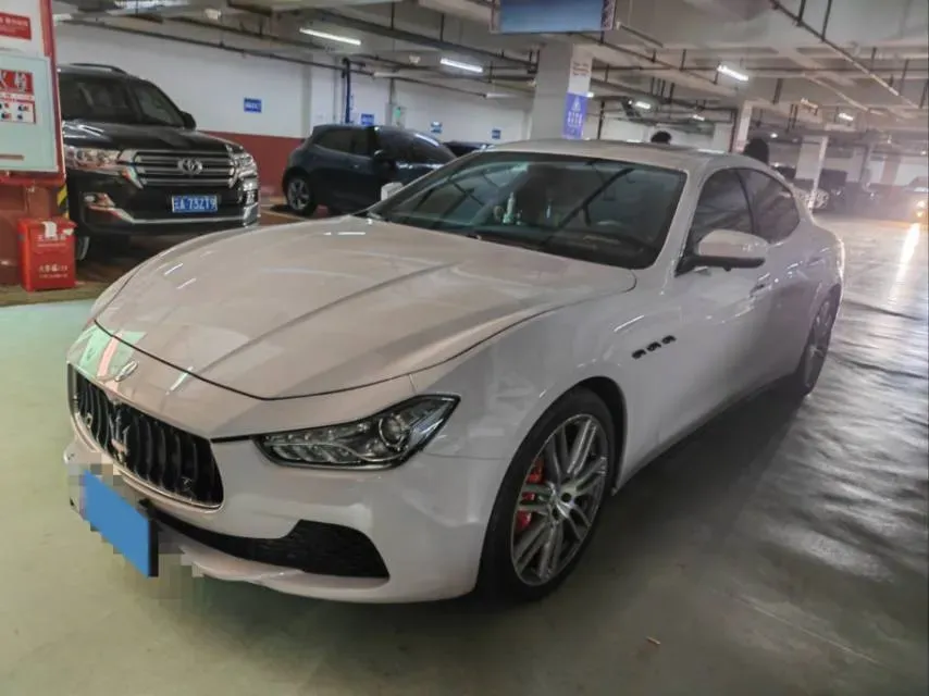 2017 Maserati Ghibli 3.0T 350HP V6 8AT,autocango,china used car exporter,china ev exporter,chinese used car exporter,chinese used ev exporter