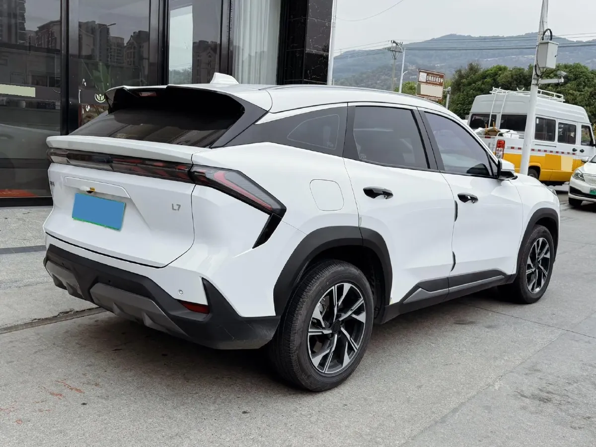2023 Geely Galaxy L7 1.5T 163HP L4 3DHT PHEV 9.11KWH,autocango,china used car exporter,china ev exporter,chinese used car exporter,chinese used ev exporter