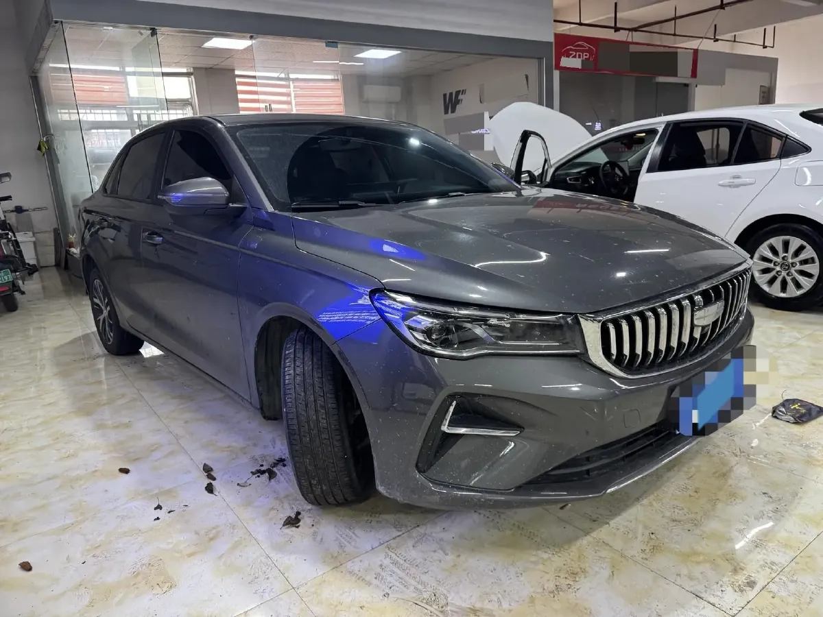 2025 Geely Emgrand 1.5L 127HP L4 5MT,autocango,china used car exporter,china ev exporter,chinese used car exporter,chinese used ev exporter