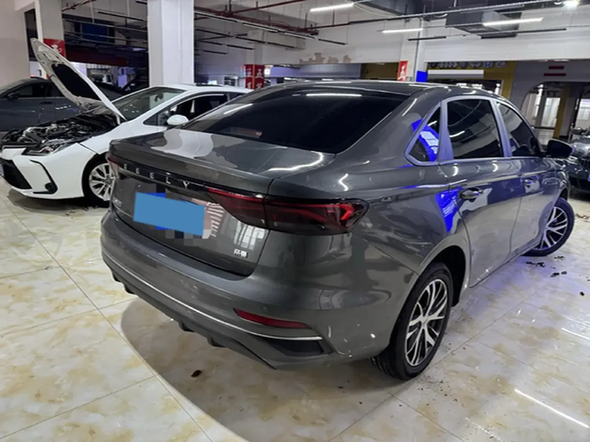 2025 Geely Emgrand 1.5L 127HP L4 5MT,autocango,china used car exporter,china ev exporter,chinese used car exporter,chinese used ev exporter