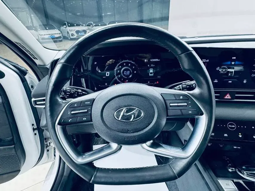 2021 Hyundai Elantra 1.5L 115HP L4 CVT,autocango,china used car exporter,china ev exporter,chinese used car exporter,chinese used ev exporter