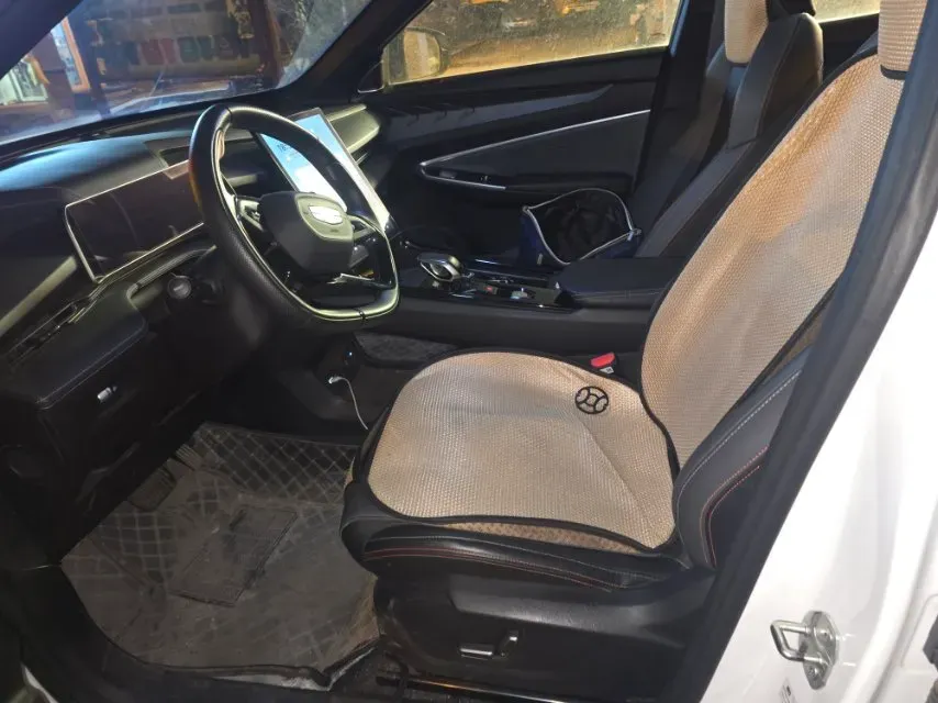 2023 Geely Azkarra 1.5T 181HP L4 7DCT,autocango,china used car exporter,china ev exporter,chinese used car exporter,chinese used ev exporter