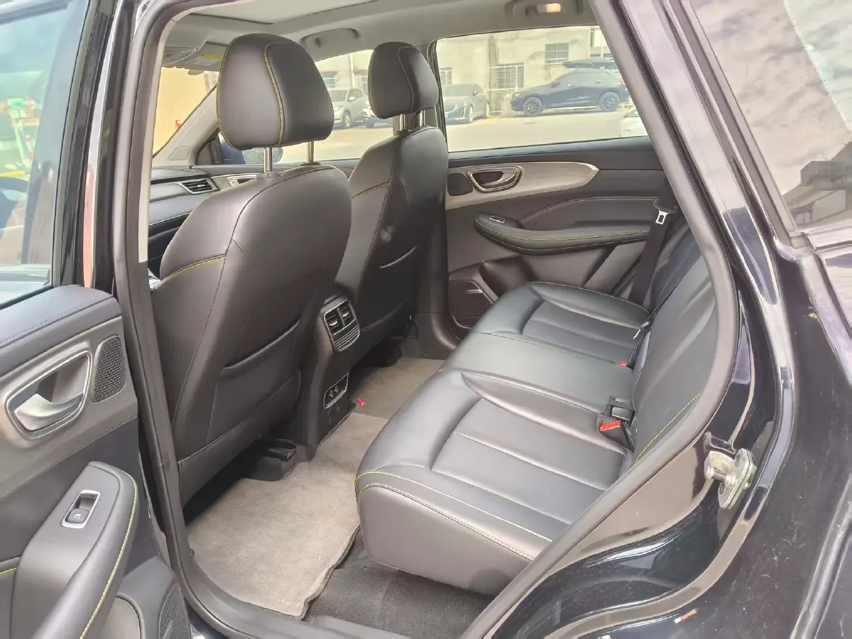 2020 Roewe RX5 eMAX 1.5T 169HP L4 AMT PHEV 16.6KWH,autocango,china used car exporter,china ev exporter,chinese used car exporter,chinese used ev exporter