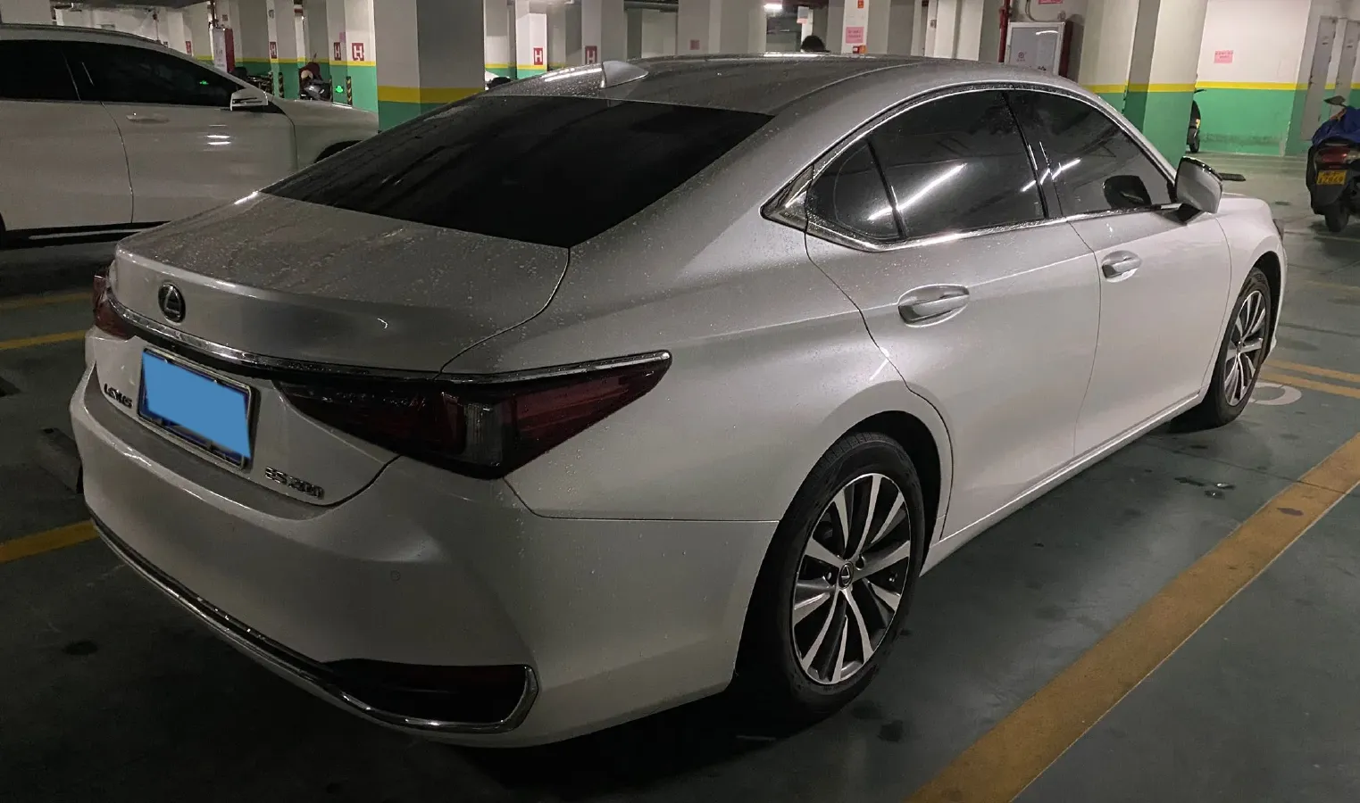 2018 Lexus ES 2.0L 167HP L4 6AT,autocango,china used car exporter,china ev exporter,chinese used car exporter,chinese used ev exporter