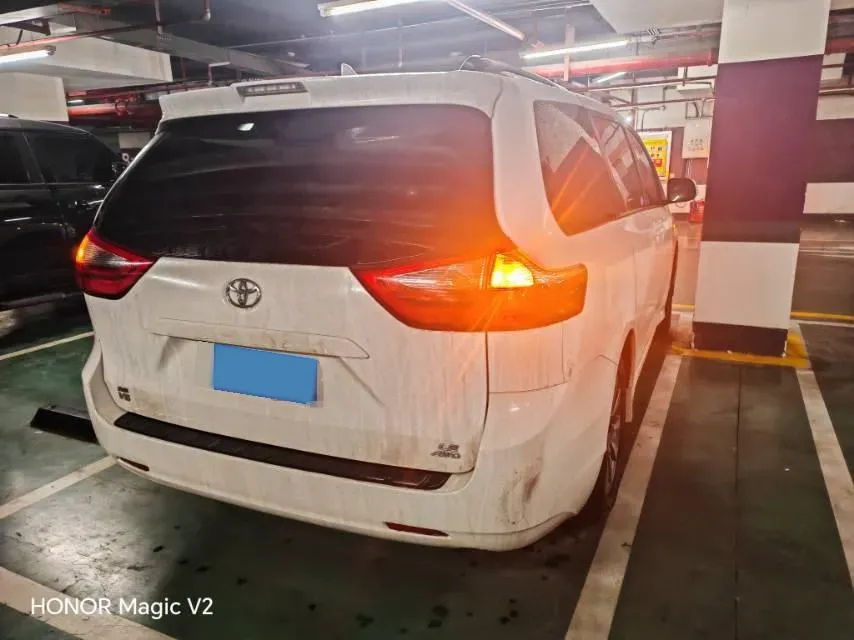 2019 Toyota Camry 2.0L 178HP L4 CVT,autocango,china used car exporter,china ev exporter,chinese used car exporter,chinese used ev exporter