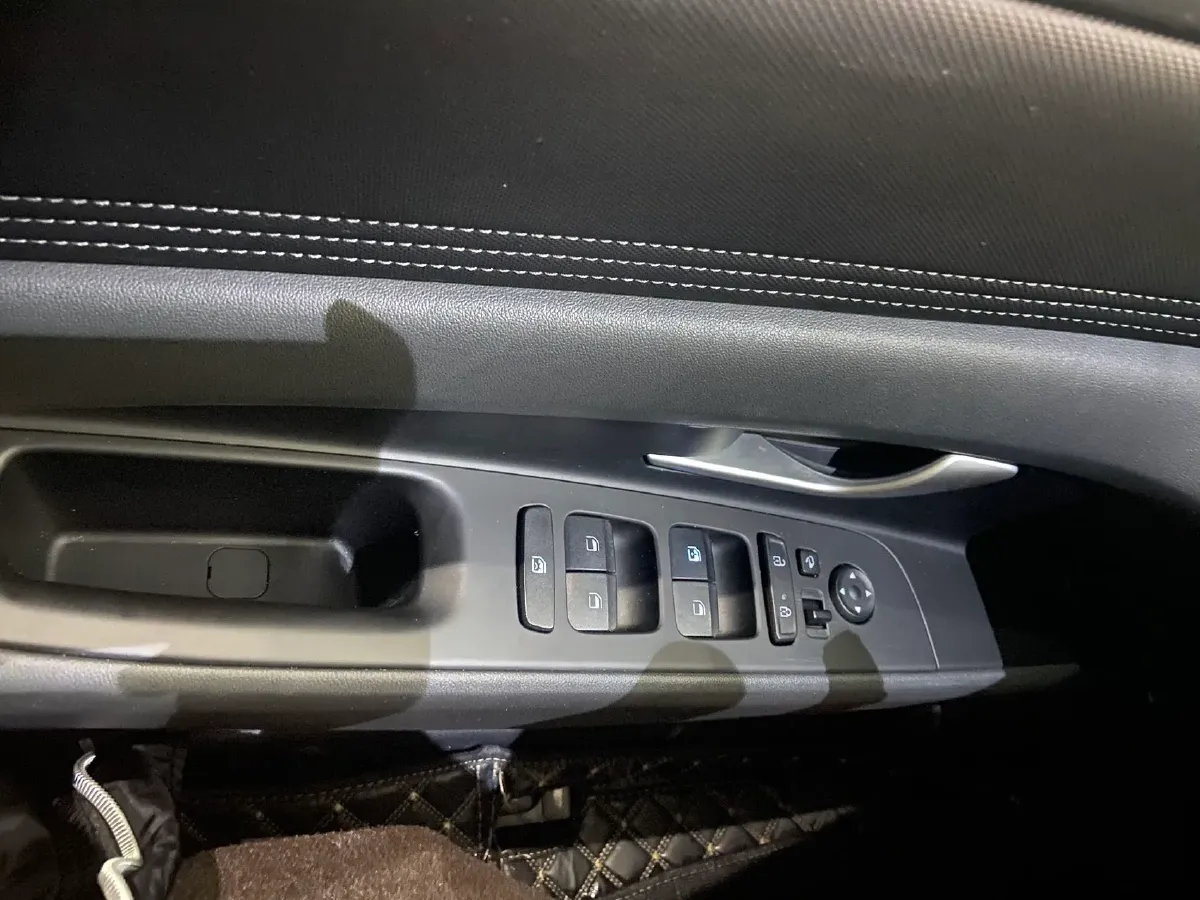 2022 Hyundai Elantra 1.5L 115HP L4 CVT,autocango,china used car exporter,china ev exporter,chinese used car exporter,chinese used ev exporter