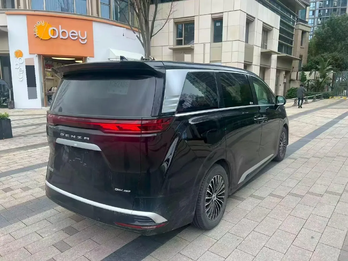 2024 Denza D9 1.5T 139HP L4 E-CVT PHEV 40KWH,autocango,china used car exporter,china ev exporter,chinese used car exporter,chinese used ev exporter