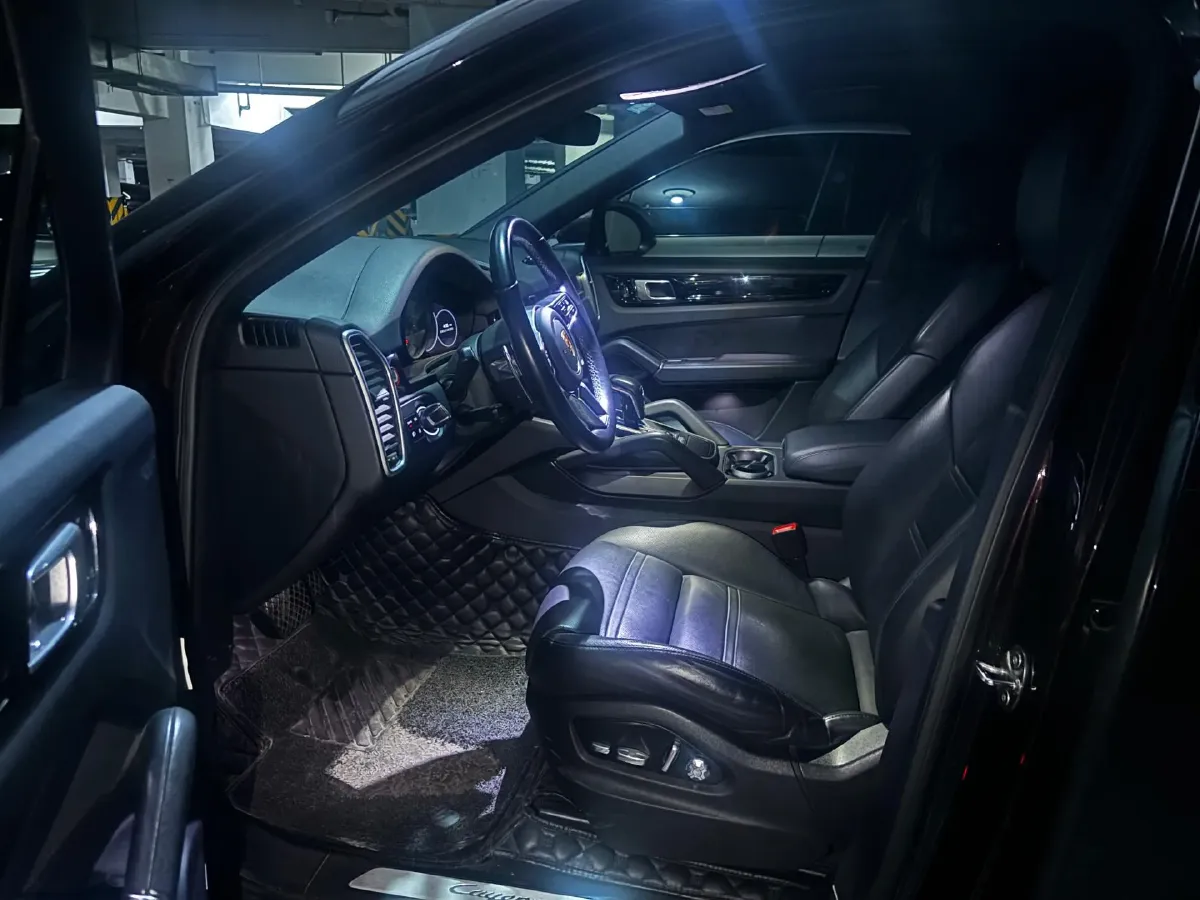 2019 Porsche Cayenne 3.0T 340HP V6 8AT,autocango,china used car exporter,china ev exporter,chinese used car exporter,chinese used ev exporter