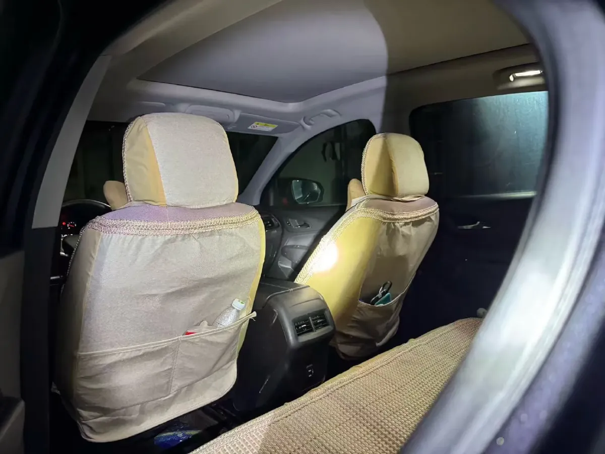 2021 Chevrolet Equinox 1.5T 169HP L4 6AT,autocango,china used car exporter,china ev exporter,chinese used car exporter,chinese used ev exporter