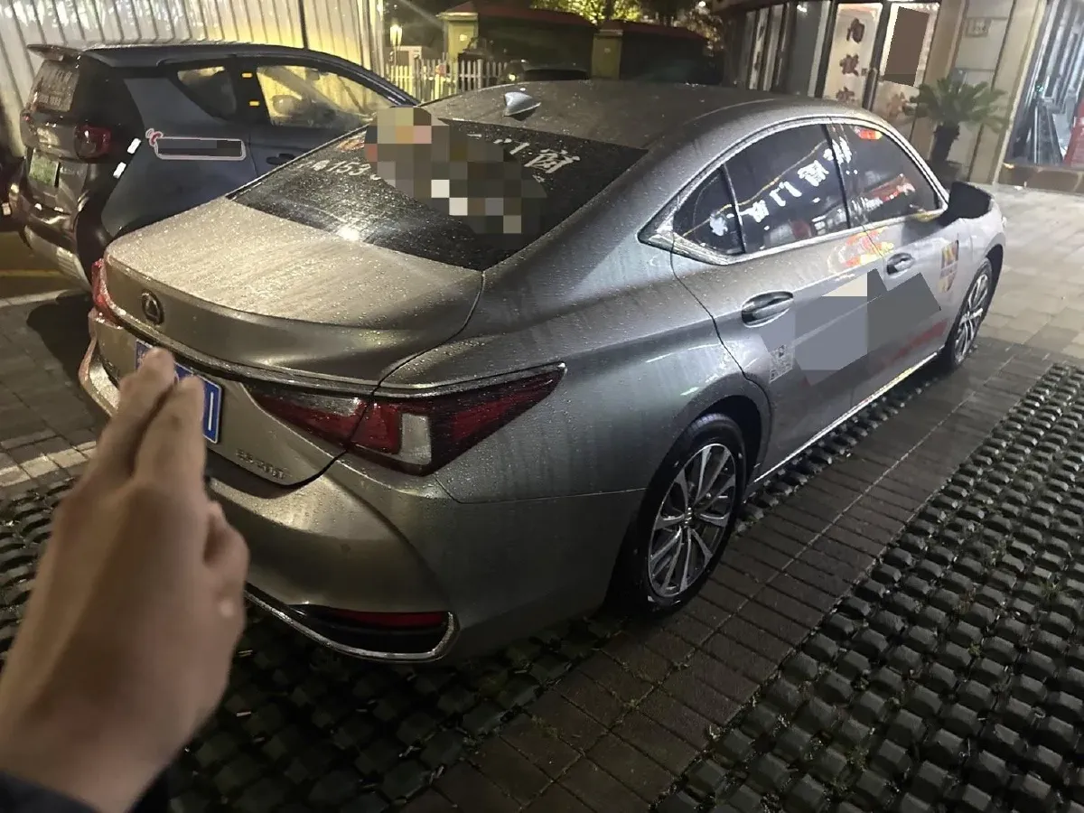 2020 Lexus ES 2.0L 173HP L4 CVT,autocango,china used car exporter,china ev exporter,chinese used car exporter,chinese used ev exporter