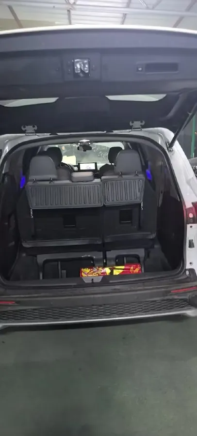 2024 Toyota Granvia 2.5L 189HP L4 E-CVT Hybrid,autocango,china used car exporter,china ev exporter,chinese used car exporter,chinese used ev exporter