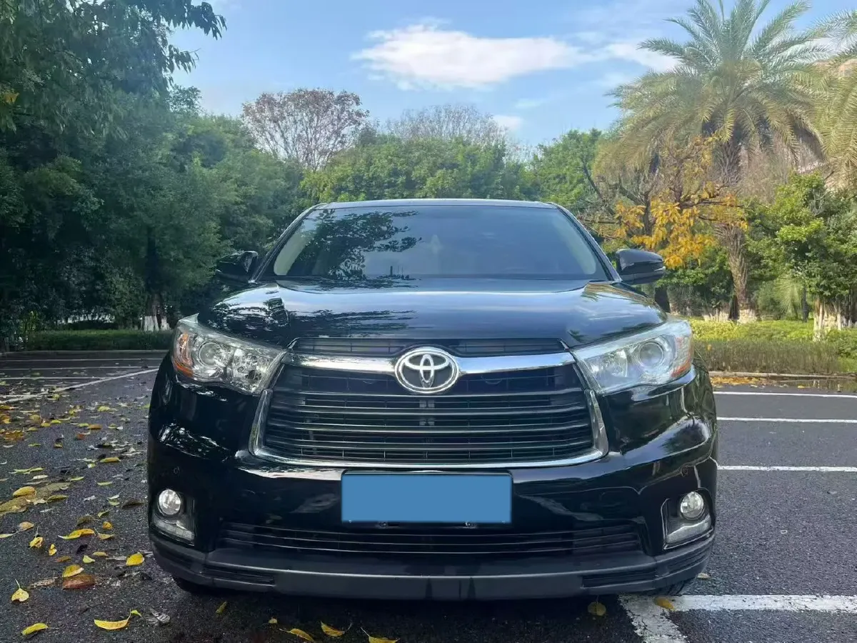 2018 Toyota Highlander 2.0T 220HP L4 6AT,autocango,china used car exporter,china ev exporter,chinese used car exporter,chinese used ev exporter