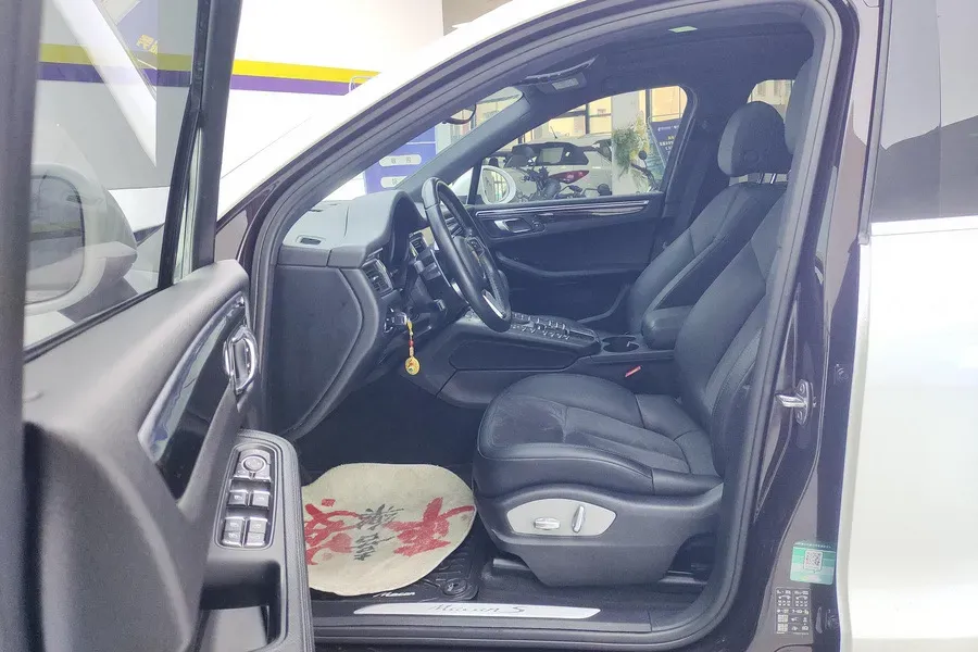 2017 Porsche Macan 3.0T 340HP V6 7DCT,autocango,china used car exporter,china ev exporter,chinese used car exporter,chinese used ev exporter