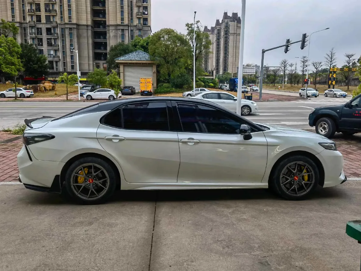 2019 Toyota Camry 2.5L 209HP L4 8AT,autocango,china used car exporter,china ev exporter,chinese used car exporter,chinese used ev exporter