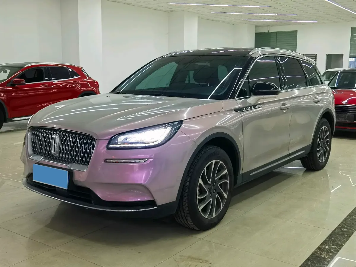 2022 Lincoln Corsair 2.0T 245HP L4 8AT,autocango,china used car exporter,china ev exporter,chinese used car exporter,chinese used ev exporter
