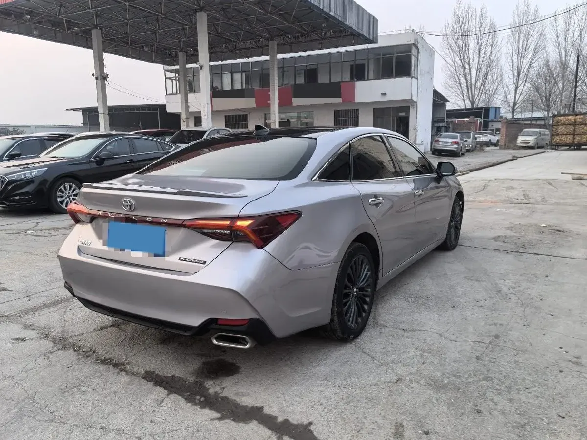 2019 Toyota Avalon 2.5L 209HP L4 8AT,autocango,china used car exporter,china ev exporter,chinese used car exporter,chinese used ev exporter