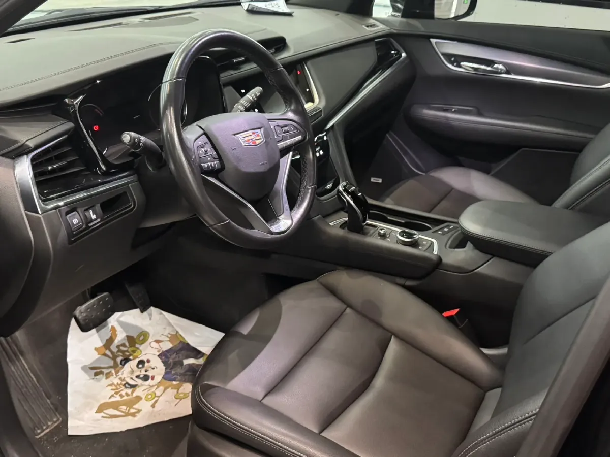 2021 Cadillac XT6 2.0T 237HP L4 9AT,autocango,china used car exporter,china ev exporter,chinese used car exporter,chinese used ev exporter