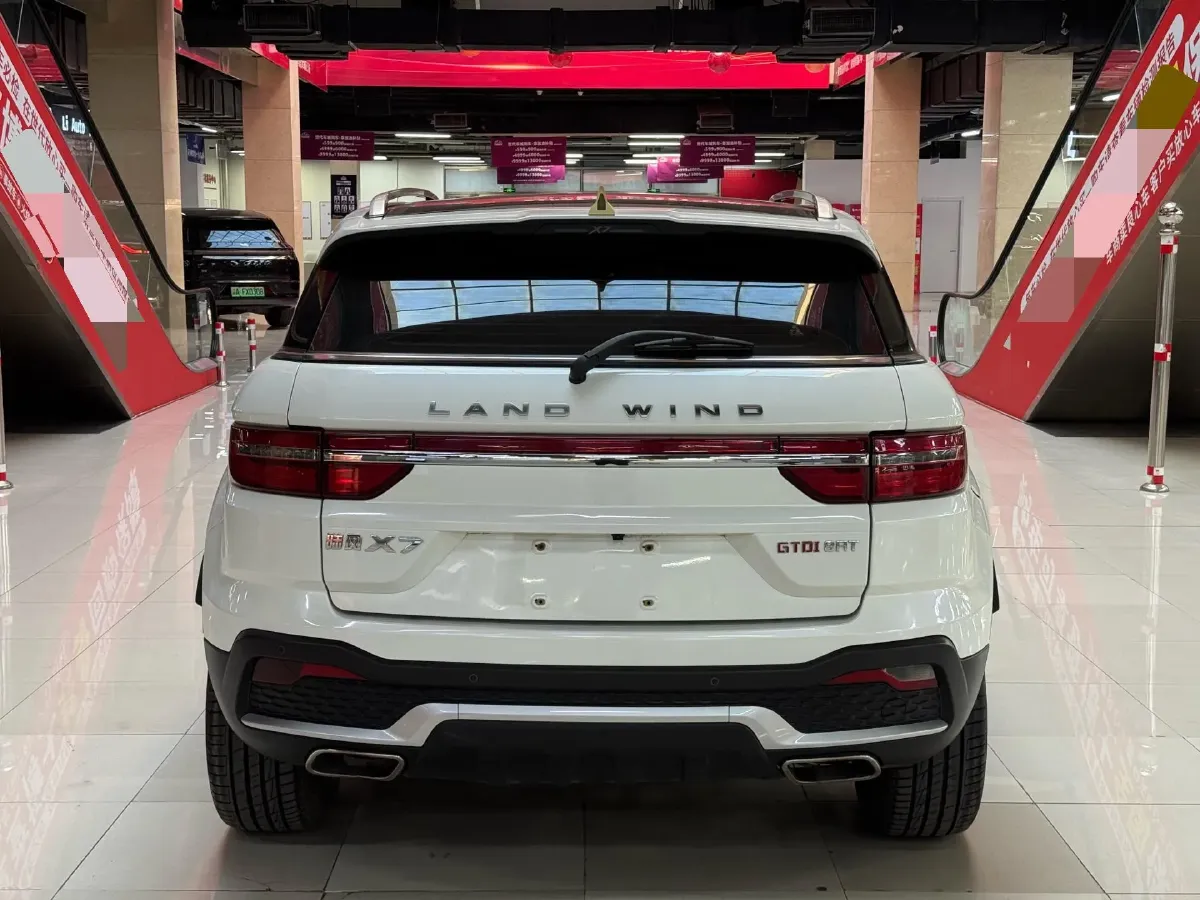 2018 Landwind X7 1.5T 163HP L4 8AT,autocango,china used car exporter,china ev exporter,chinese used car exporter,chinese used ev exporter