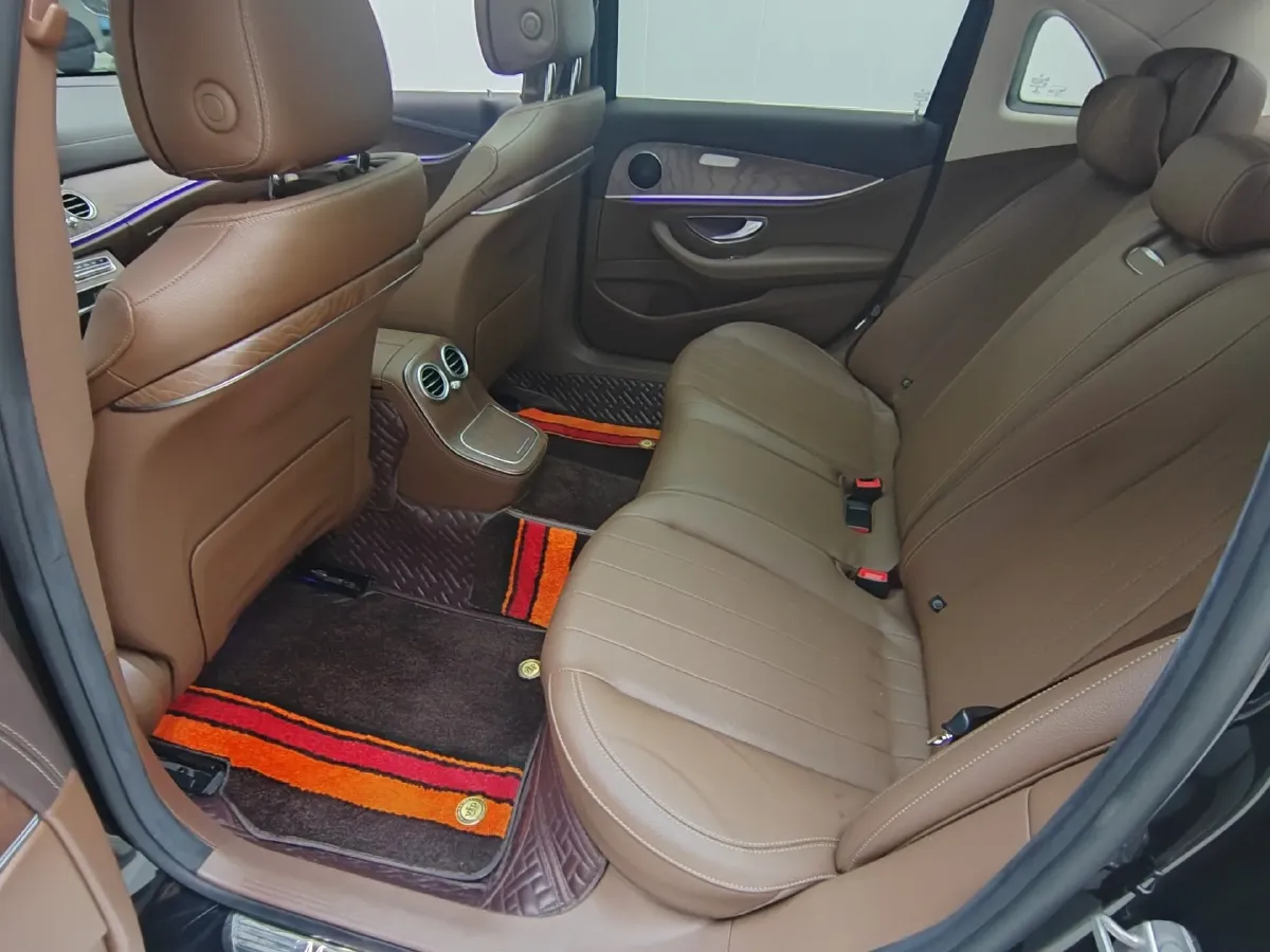 2022 Mercedes-Benz E Class 2.0T 197HP L4 9AT,autocango,china used car exporter,china ev exporter,chinese used car exporter,chinese used ev exporter