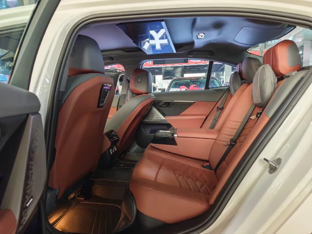 2025 BMW i5 BEV 96.96KWH,autocango,china used car exporter,china ev exporter,chinese used car exporter,chinese used ev exporter