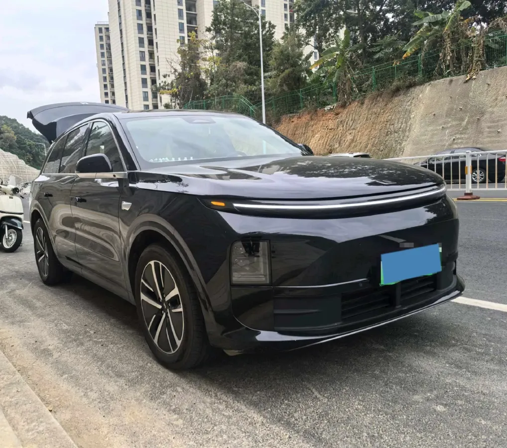 2024 Li L6 Range Extended 154HP L4 REEV 36.8KWH,autocango,china used car exporter,china ev exporter,chinese used car exporter,chinese used ev exporter