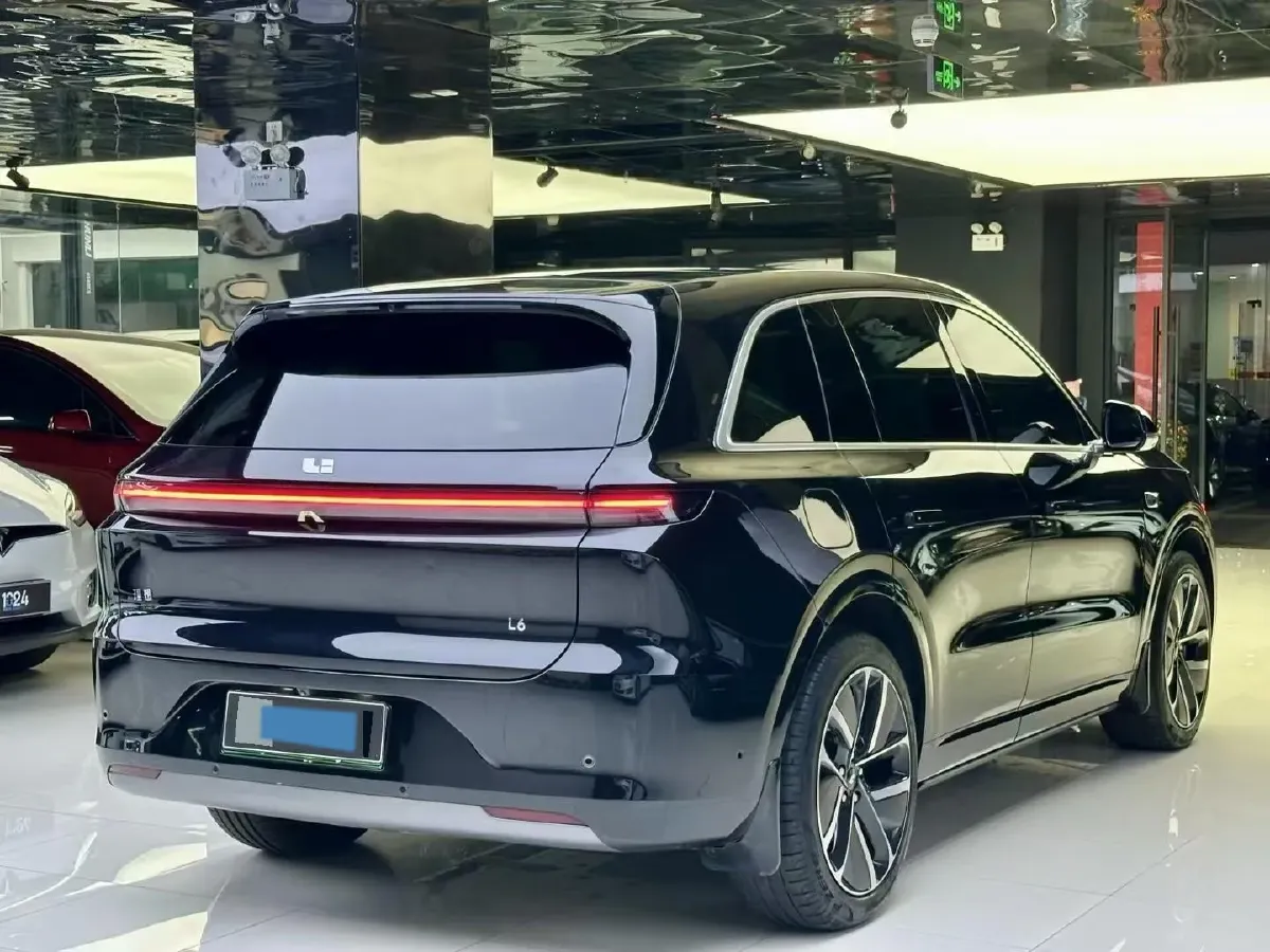 2024 Li L6 Range Extended 154HP L4 REEV 36.8KWH,autocango,china used car exporter,china ev exporter,chinese used car exporter,chinese used ev exporter