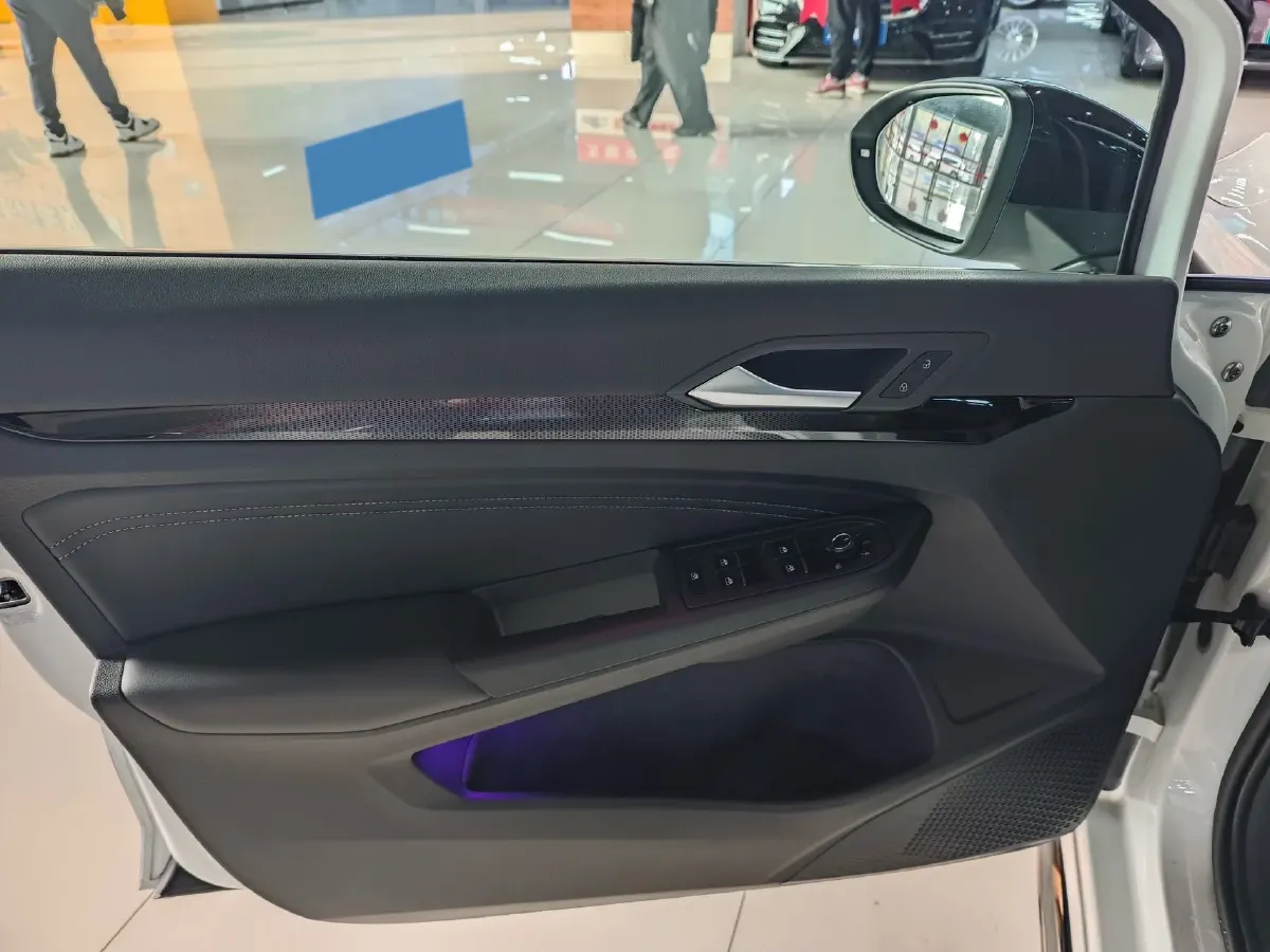 2023 Volkswagen Golf 1.4T 150HP L4 7DCT,autocango,china used car exporter,china ev exporter,chinese used car exporter,chinese used ev exporter