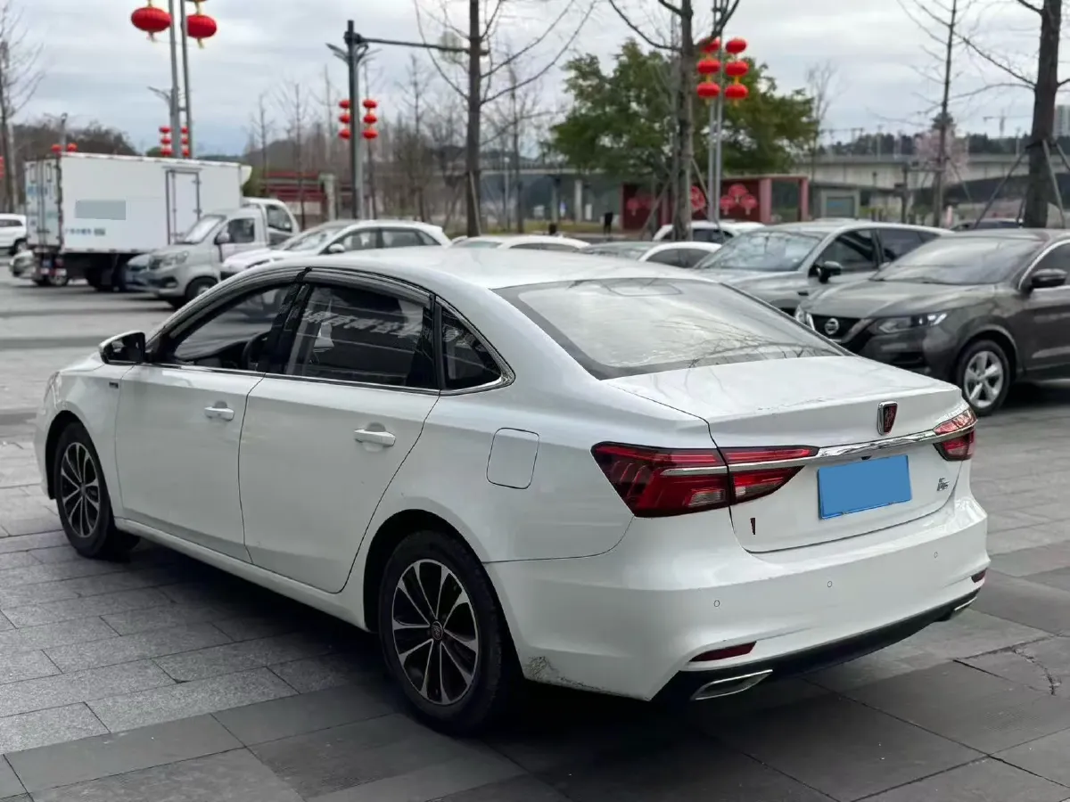 2020 Roewe i6 1.6L 125HP L4 CVT,autocango,china used car exporter,china ev exporter,chinese used car exporter,chinese used ev exporter