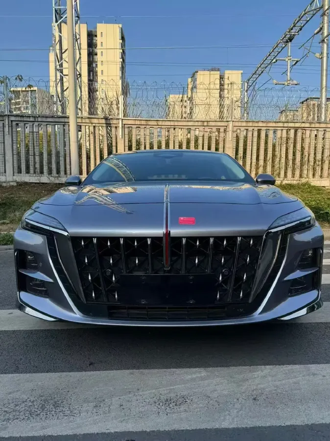 2024 HongQi H6 2.0T 224HP L4 8AT,autocango,china used car exporter,china ev exporter,chinese used car exporter,chinese used ev exporter