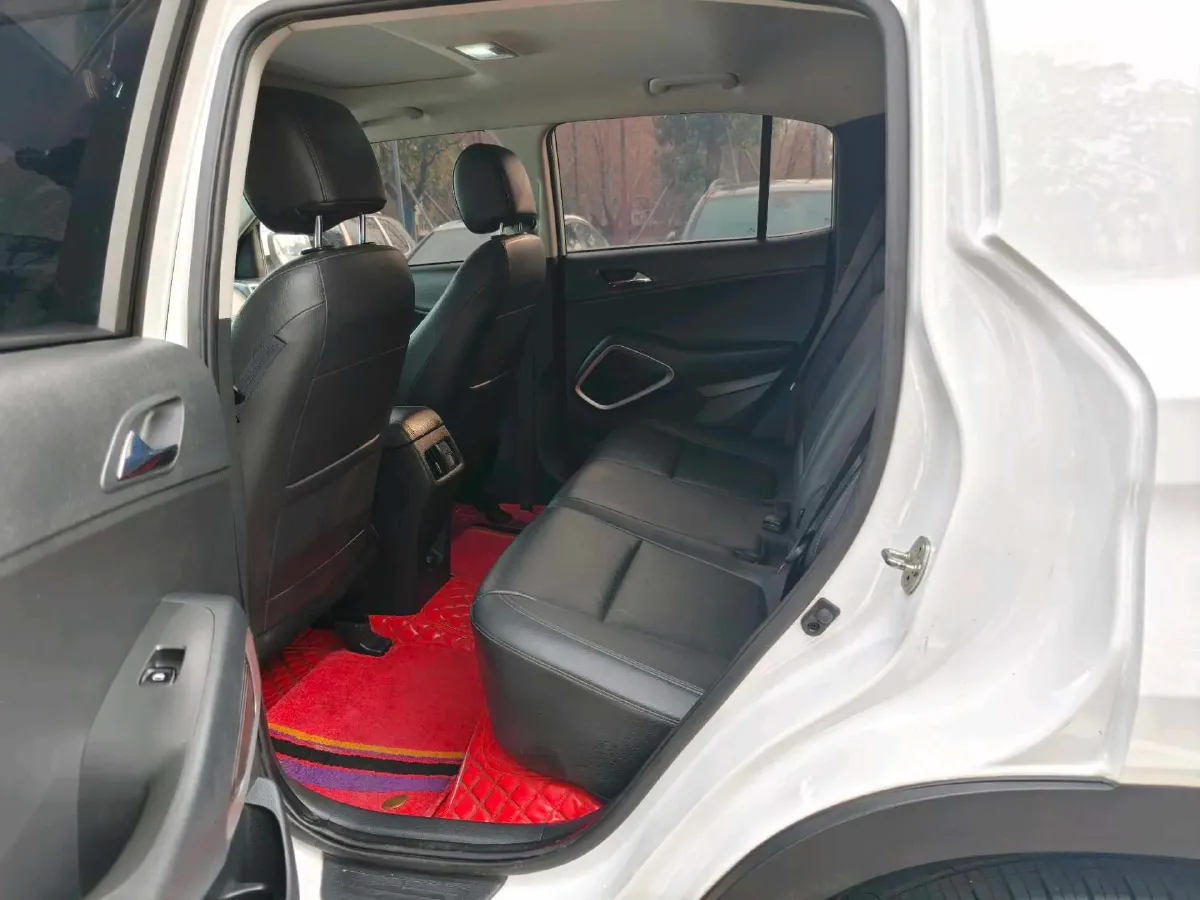 2018 Hyundai ix35 2.0L 160HP L4 6AT,autocango,china used car exporter,china ev exporter,chinese used car exporter,chinese used ev exporter