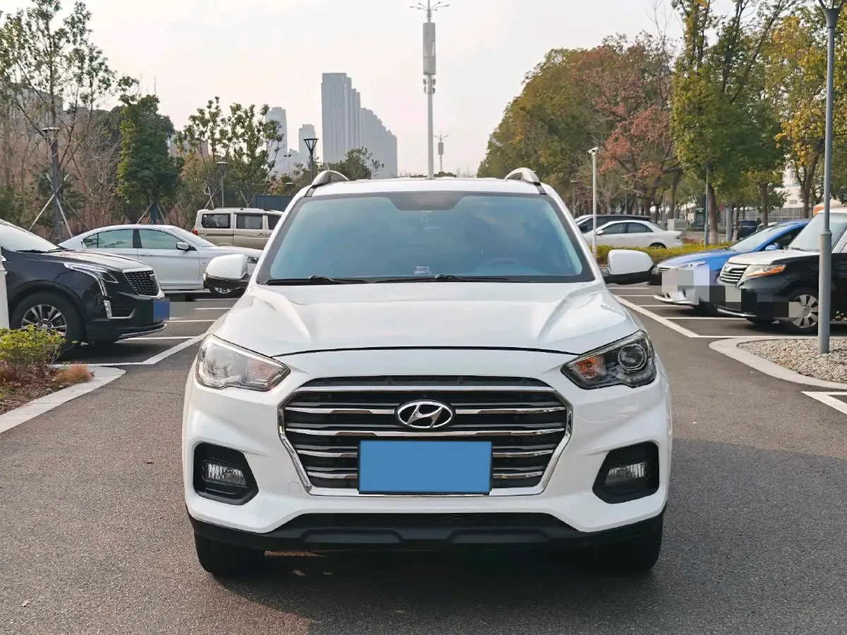 2018 Hyundai ix35 2.0L 160HP L4 6AT,autocango,china used car exporter,china ev exporter,chinese used car exporter,chinese used ev exporter