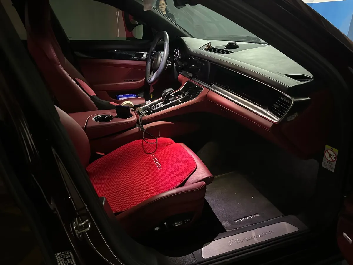 2019 Porsche Panamera 2.9T 330HP V6 8DCT,autocango,china used car exporter,china ev exporter,chinese used car exporter,chinese used ev exporter