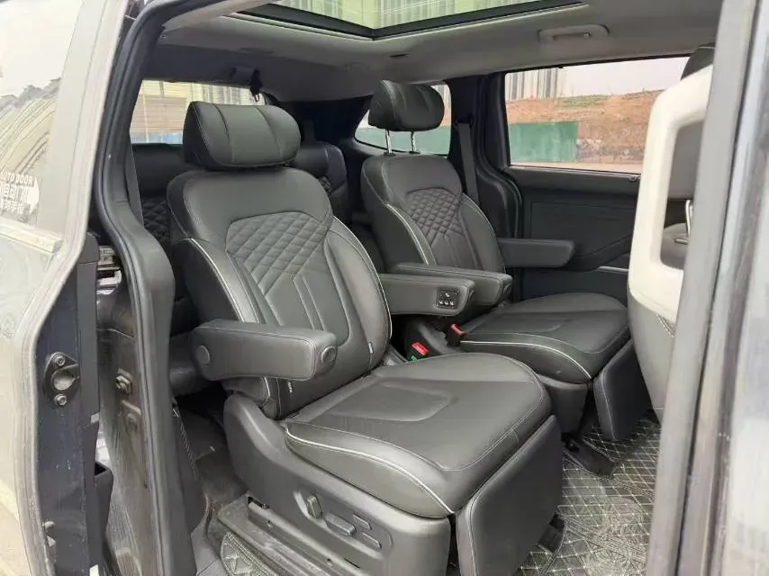 2021 Hyundai Custo 2.0T 236HP L4 8AT,autocango,china used car exporter,china ev exporter,chinese used car exporter,chinese used ev exporter