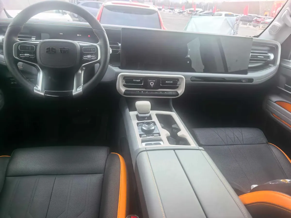 2025 Beijing BJ40 REEV REEV 188HP REEV 40.3KWH,autocango,china used car exporter,china ev exporter,chinese used car exporter,chinese used ev exporter