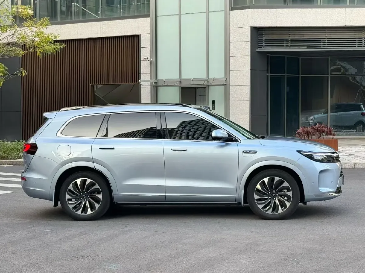 2024 AITO AITO M7 1.5T 152HP L4 REEV 40KWH,autocango,china used car exporter,china ev exporter,chinese used car exporter,chinese used ev exporter