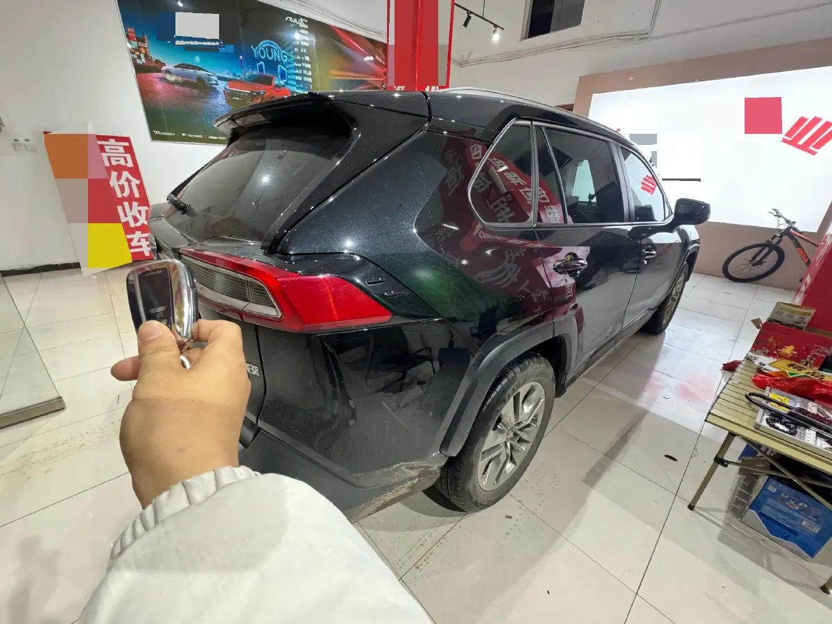 2020 Toyota Wildlander 2.0L 171HP L4 CVT,autocango,china used car exporter,china ev exporter,chinese used car exporter,chinese used ev exporter