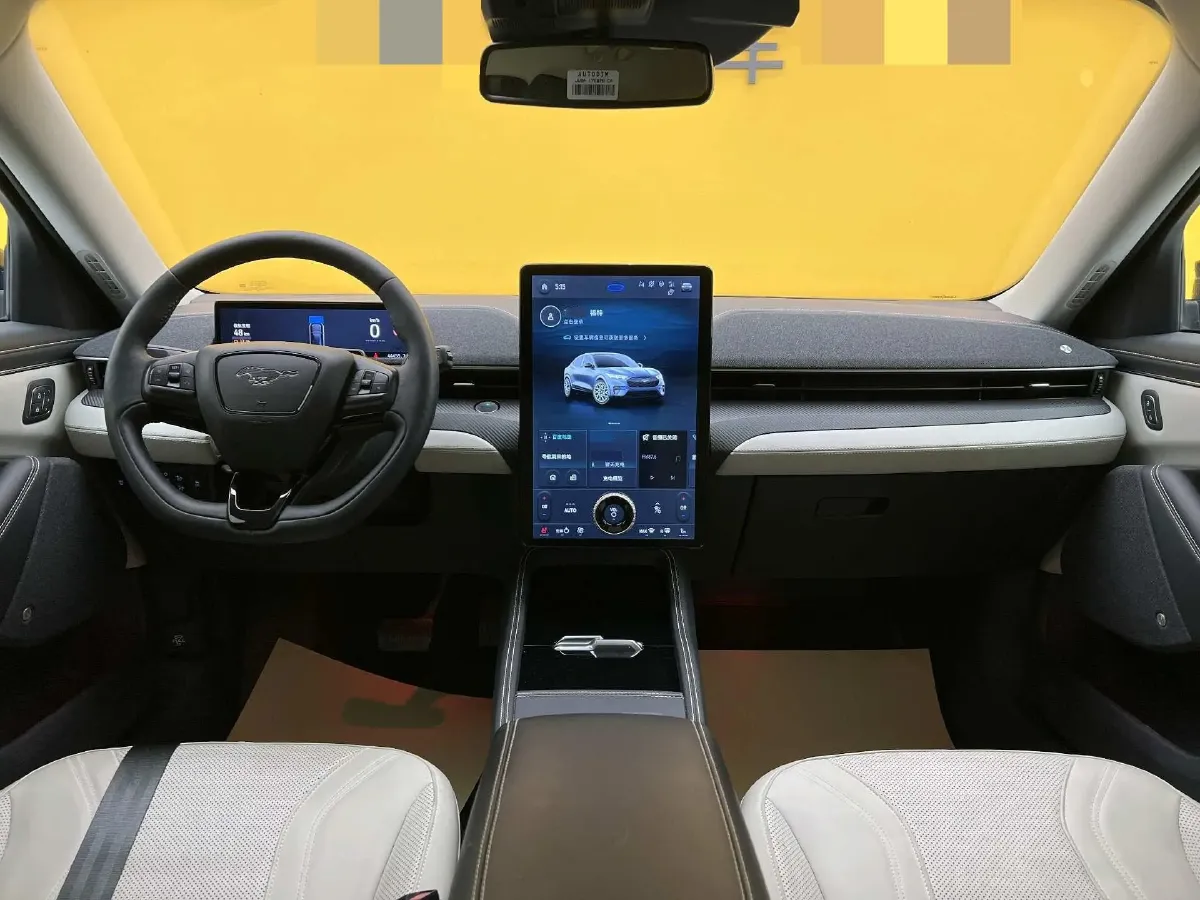 2021 Buick EnvisionPlus 2.0T 237HP L4 9AT,autocango,china used car exporter,china ev exporter,chinese used car exporter,chinese used ev exporter