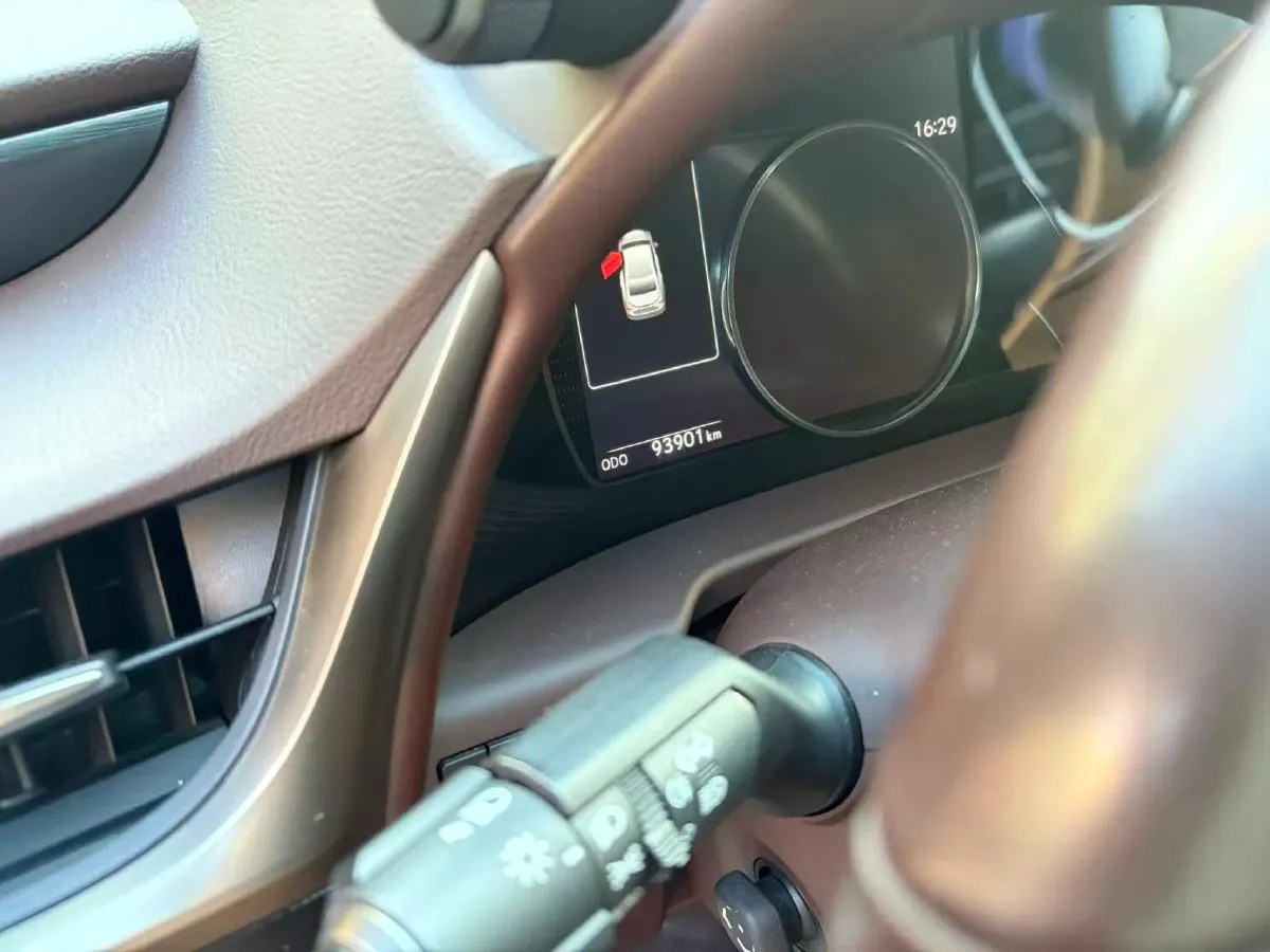 2021 Lexus ES 2.5L 178HP L4 E-CVT Hybrid,autocango,china used car exporter,china ev exporter,chinese used car exporter,chinese used ev exporter