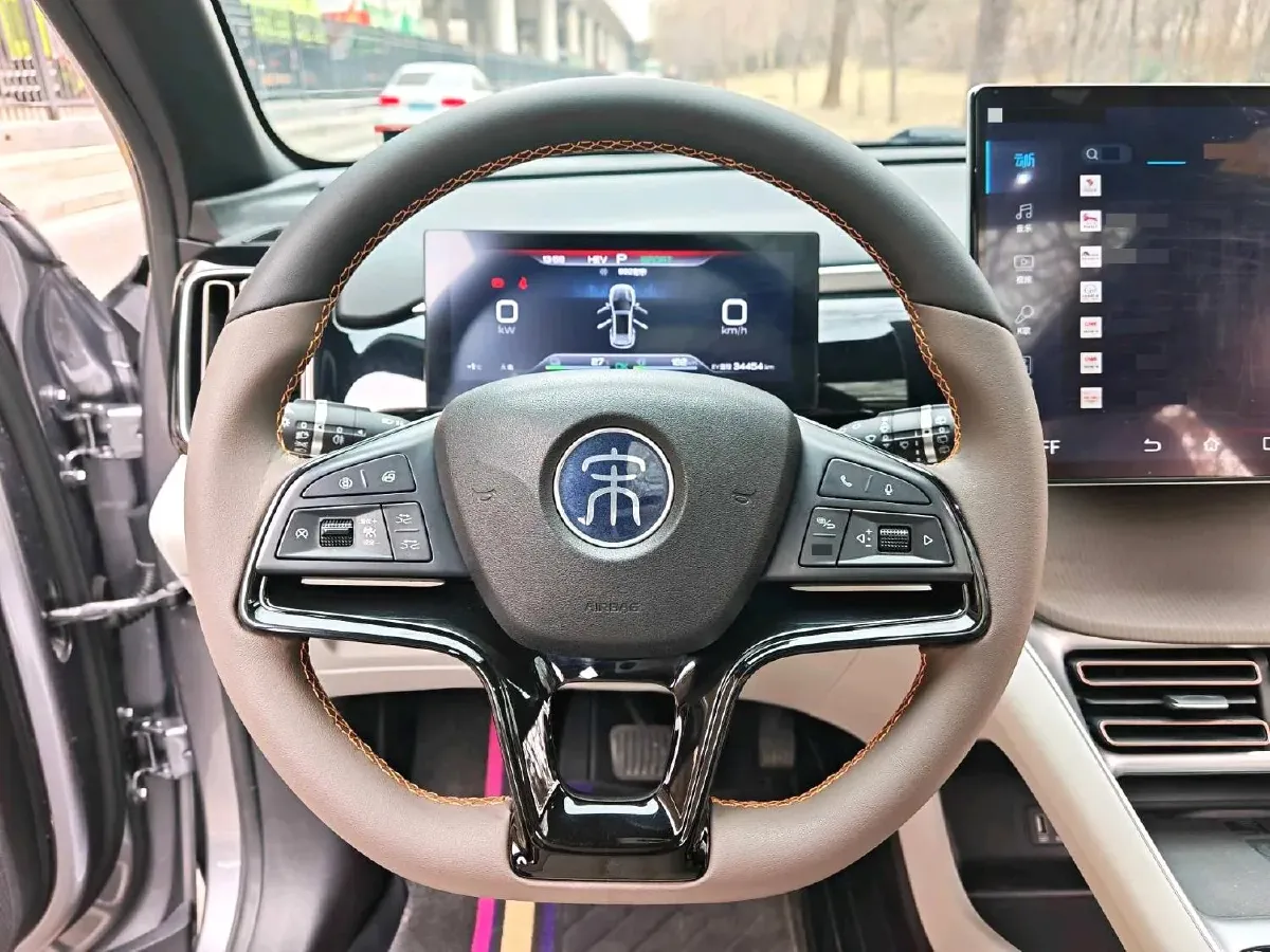 2022 Geely JiaJi 1.5T 177HP L3 7DCT PHEV 15.5KWH,autocango,china used car exporter,china ev exporter,chinese used car exporter,chinese used ev exporter